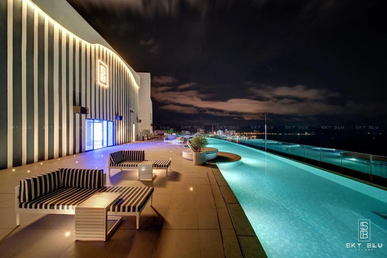 Az Five Stars Ocean View Apartment نها ترانج