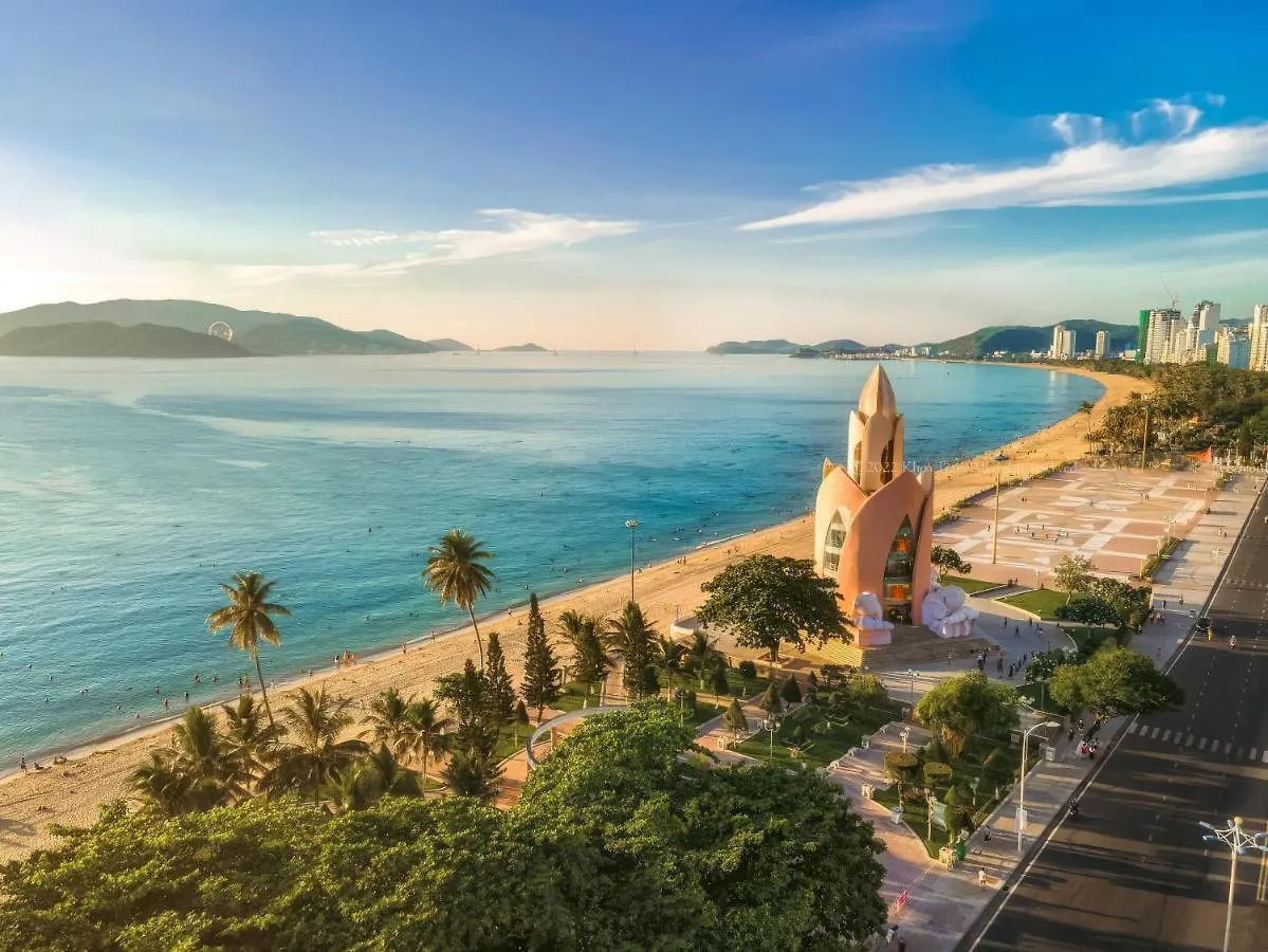 Az Five Stars Ocean View Apartment Nha Trang